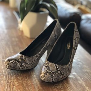 Born Crown Heels in python